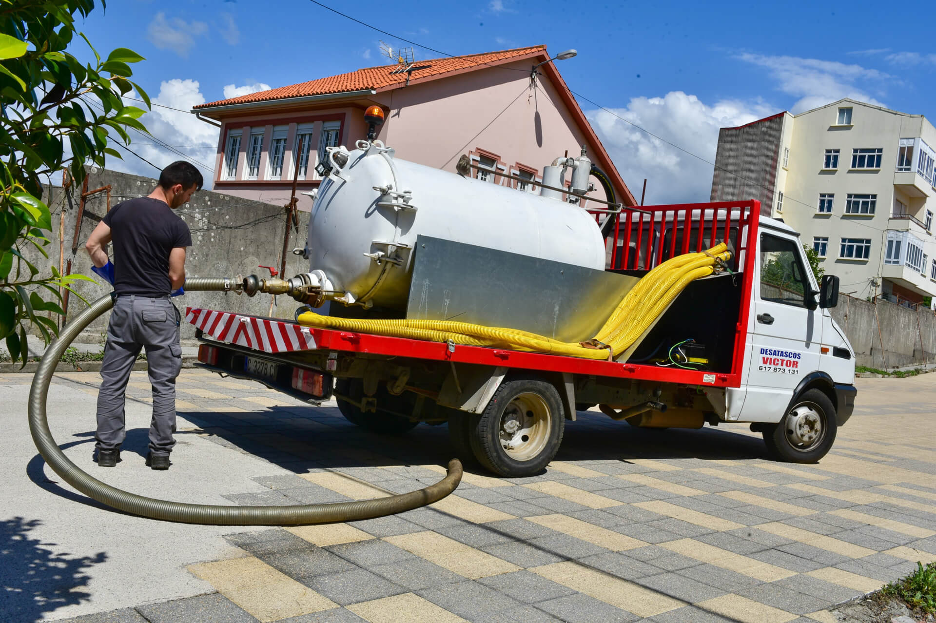 Limpieza de fosas sépticas en A Coruña y Ferrol